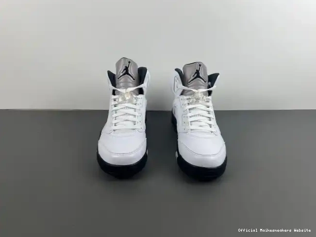Official Maikesneakers AIR RETRO DD0587-110 BLACK' 'WHITE JORDAN 5 0607